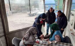 Bigadiç’te Kaybolma Riski Taşıyan Vatandaşlara Akıllı Kol Saati Dağıtıldı