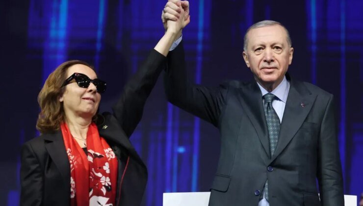 Dün partisinden istifa eden Serap Yazıcı Özbudun, AK Parti’nin yeni MKYK listesinde