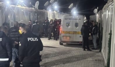 Malatya’da hırsızlık zanlısı, polis memurunu bıçakladı
