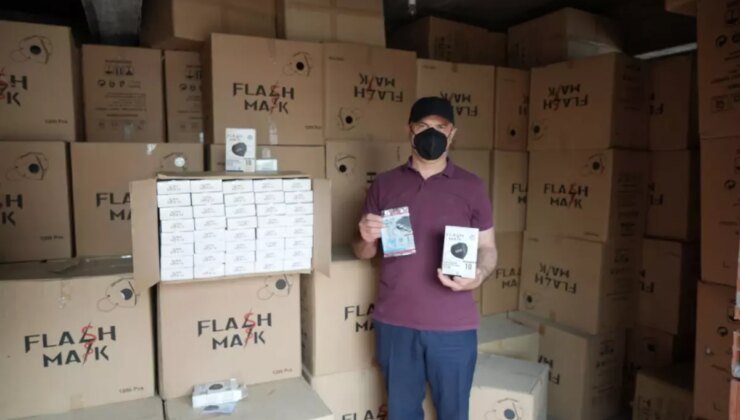 Kocaeli’nde deprem yardımı için getirilen maskeler 2 yıldır bir binada bekliyor