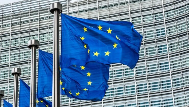 Macaristan vetoyu kaldırdı, AB’nin Rusya yaptırımları 6 ay daha uzadı