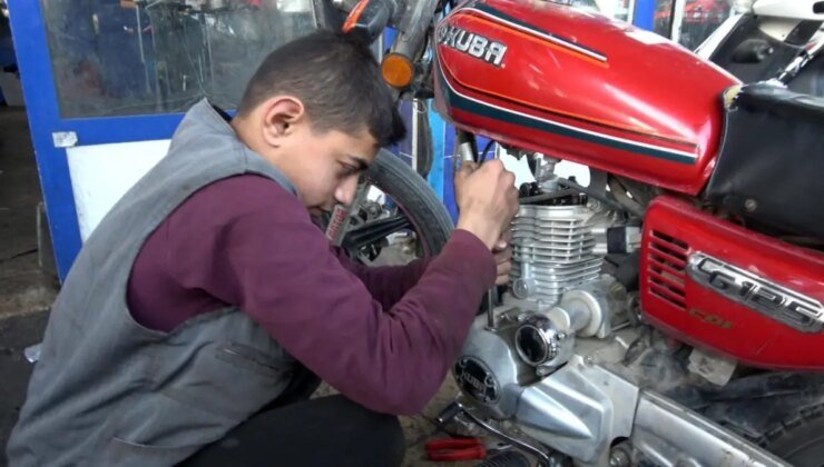 15 Yaşındaki Motosiklet Tamircisi: ‘Motosikletlere Karşı Heyecanım Var’