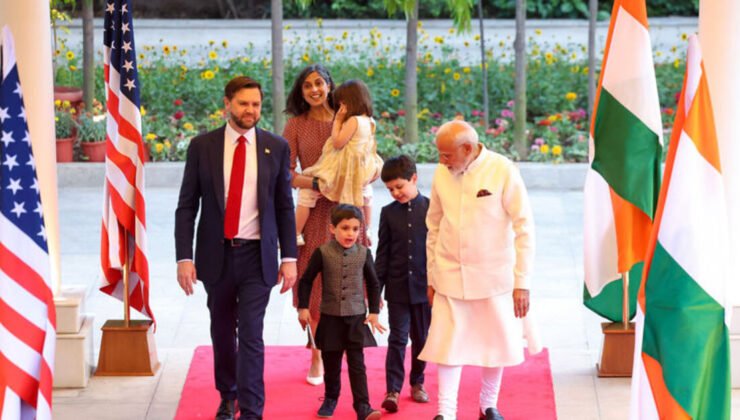 ABD Başkan Yardımcısı Vance, Hindistan Başbakanı Modi ile görüştü