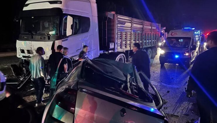 Adana’da Trafik Kazası: 1 Ölü, 1 Yaralı
