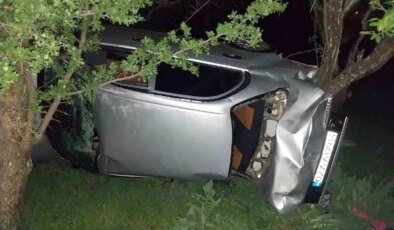 Adıyaman’da Şarampole Yuvarlanan Otomobilde Bir Yaralı