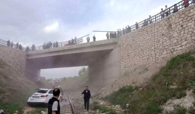 Batman’da Hemzemin Geçitte Kaza: 3 Yaralı