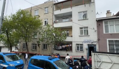 Bitişik binalar arasında açıklık oluştu!