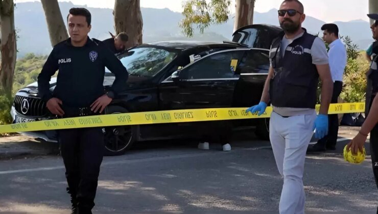 Bunalıma giren müteahhit, lüks otomobilinde intihar etti