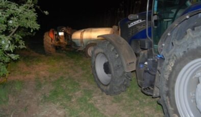 Çanakkale’de traktör devrildi, sürücü öldü