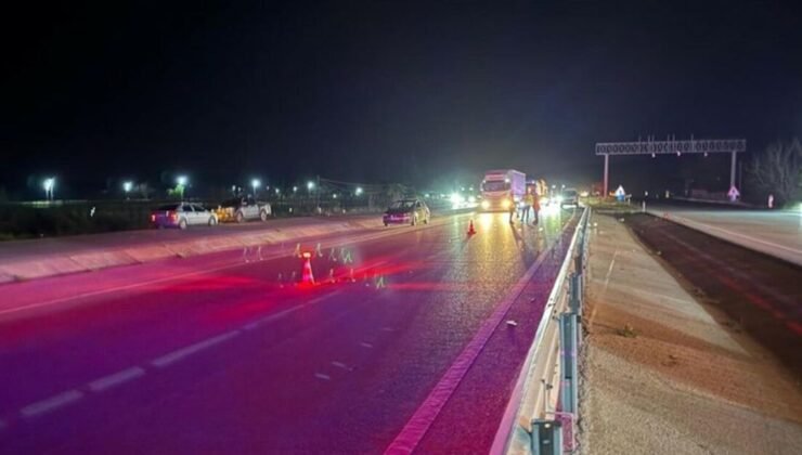 Çanakkale’de otomobilin çarptığı yaya hayatını kaybetti