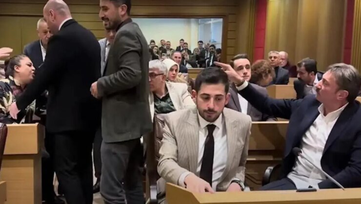 CHP’li kadın meclis üyesine hakaret eden belediye başkanı hakkında karar verildi