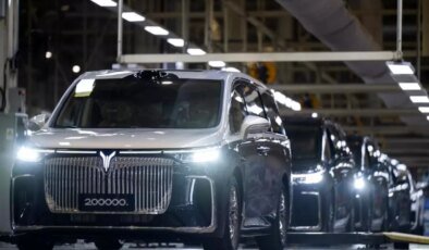 Çin, 2035’e Kadar Elektrikli Araçları Ana Akım Yapmayı Hedefliyor
