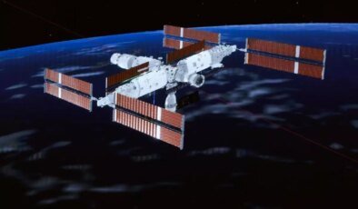 Çin’in Shenzhou-20 Uzay Aracı Başarıyla Uzay İstasyonuna Kenetlendi