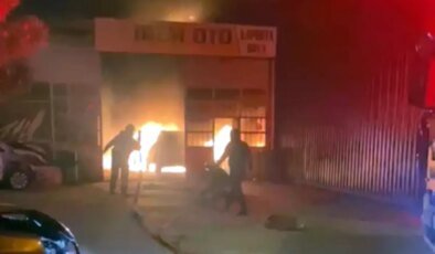 Çorlu’da Oto Kaporta Atölyesinde Yangın: 6 Araç Kullanılamaz Hale Geldi