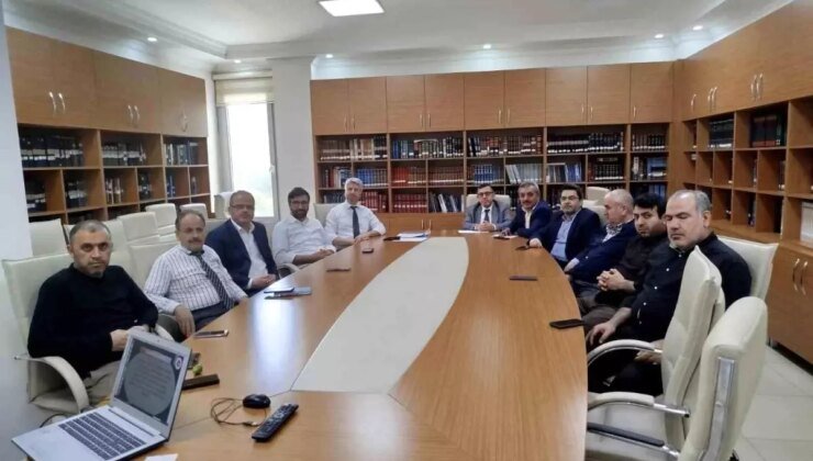 Diyanet’ten Aydın’da Baba Okulu Seminerleri Başladı