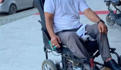 Düzce’de Tekerlekli Sandalye ile Yola Geçmeye Çalışan Engelli Adam Hayatını Kaybetti