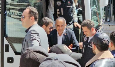 Eski Devrek Belediye Başkanı Çetin Bozkurt’a usulsüzlük soruşturmasında ev hapsi kararı