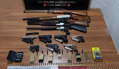 Evinde 12 silah ele geçirildi, "Hevesim var, biriktiriyorum" dedi