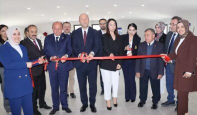 Ferizli’de ‘Bir Tasarım Bin Umut’ Sergisi Açıldı