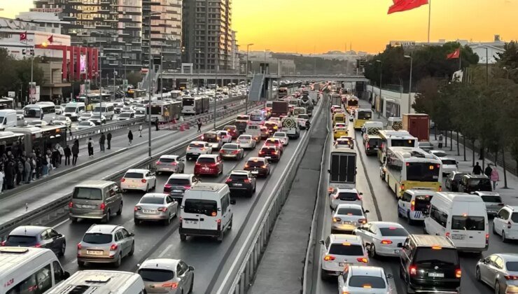 GİB, akaryakıt İstasyonları ve Taşıt Sahiplerine UTTS uyarısı yaptı