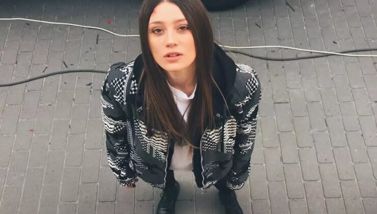 Gizem Karaca’yı annelik heyecanı sardı! Son halini paylaştı