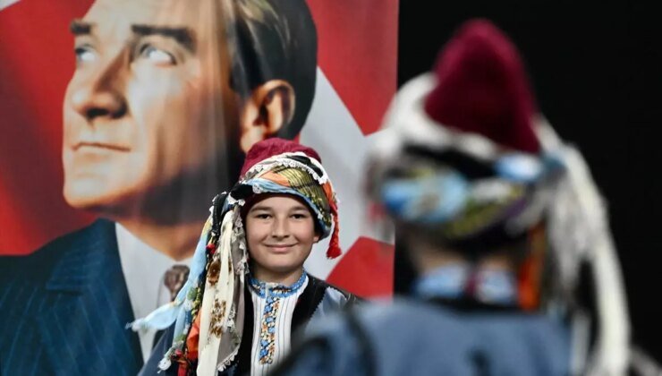 Halk Oyunları Yıldızlar Türkiye Şampiyonası Düzce’de Başladı
