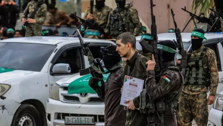 Hamas, İsrail’in Gazze’den tamamen çekilmesi karşılığında tüm rehineleri teslim etmeye hazır