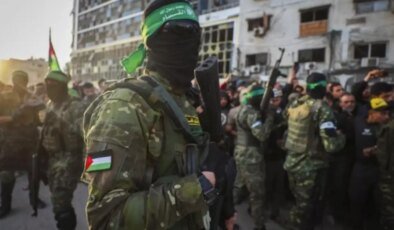 Hamas, İsrailli esirlerin tamamını serbest bırakma şartını açıkladı