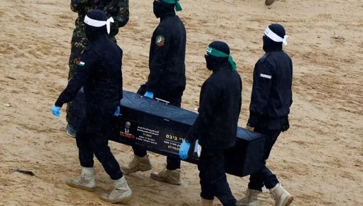 Hamas’tan İsrailli esir ailelerine: Çocuklarınız siyah tabutlar içinde dönecek