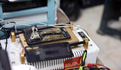 Hatay’da Telefon Dükkanında Batarya Patladı