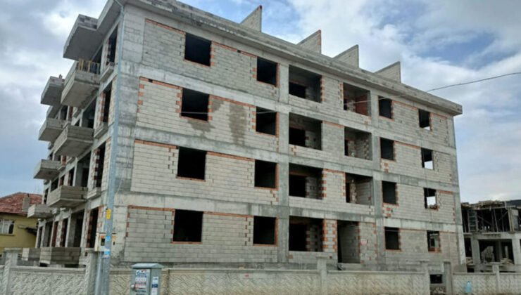 Isparta’da asansör boşluğuna düşen işçi hayatını kaybetti