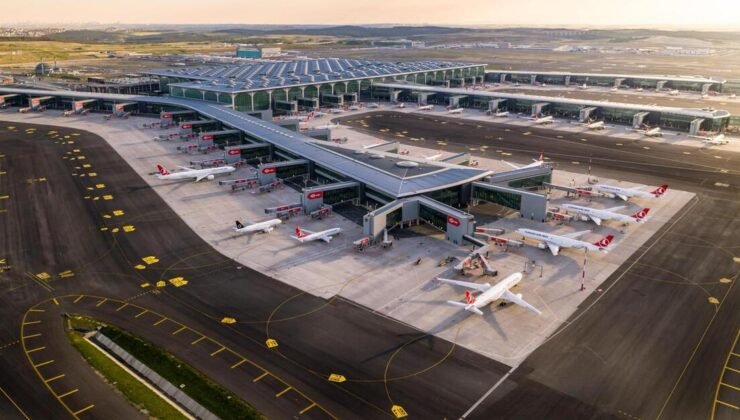 İstanbul Havalimanı’na aynı anda 3 uçak inebilecek