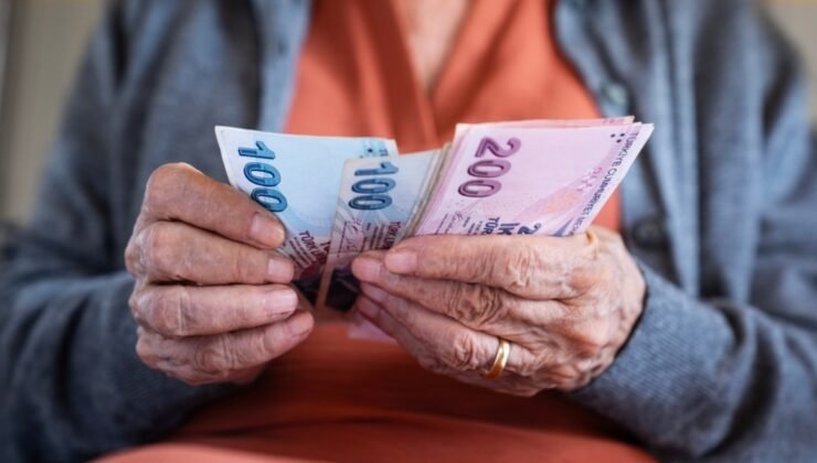 İsteğe bağlı sigorta ile kimler emekli olabilir?