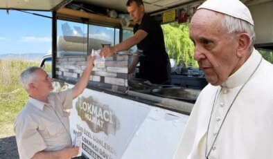 İznik’te Papa Francis için lokma döktürdüler