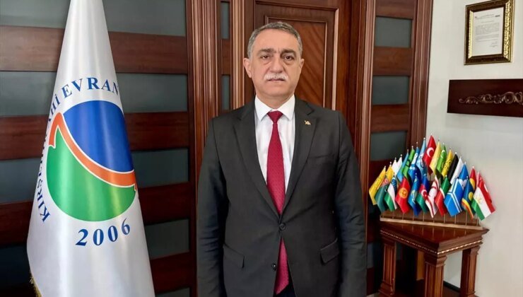 KAEÜ’den Çiftçilere Destek: Çiftçi Danışma Hattı Kuruldu