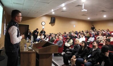 Karabük’te siber suçlarla mücadele semineri düzenlendi