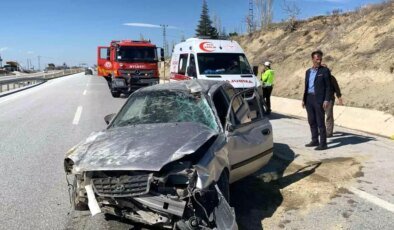 Karaman’da Kontrolden Çıkan Otomobil Takla Attı, 2 Yaralı