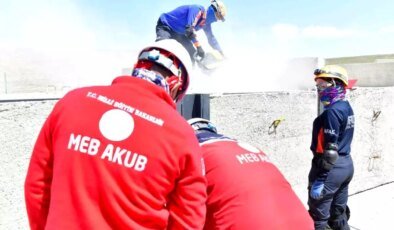 Kırşehir’de Deprem Tatbikatı Gerçekleştirildi