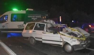 Mersin’de Tırla Çarpışan Otomobilin Sürücüsü Hayatını Kaybetti