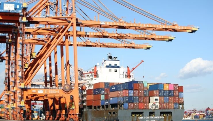 Navlun fiyatları son üç ayda tarife belirsizliğinin etkisiyle düştü