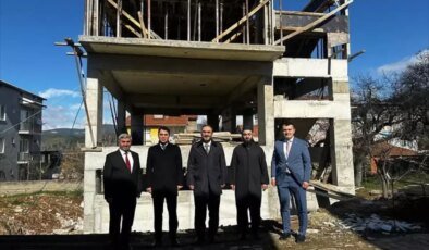 Orhaneli Kaymakamı Kur’an Kursu İnşaatını Ziyaret Etti