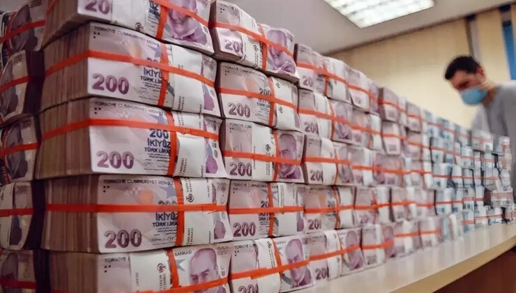 Petrol fiyatlarındaki gerileme Türkiye’ye milyarlarca liralık fırsat sağlıyor