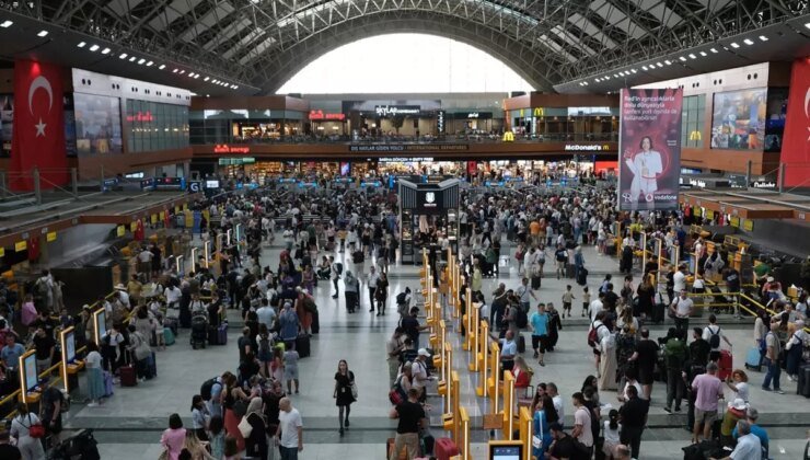 Sabiha Gökçen Havalimanı’nda uçuşlara "sis" engeli