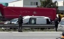 Sakarya’da Trafik Kazası: İki Otomobil Çarpıştı