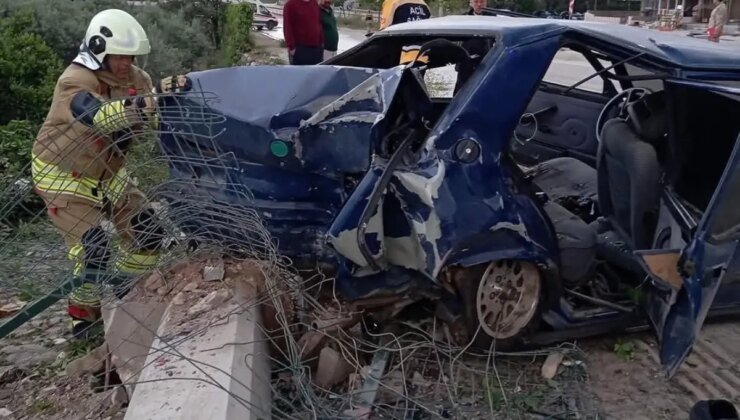 Samandağ’da Tofaş Kazası: 4 Yaralı