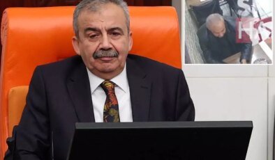 Sırrı Süreyya Önder’in kalp krizinden önceki son görüntüsü