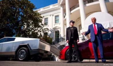 Tesla’da kayıplar yaşayan Musk hükümet görevini azaltıyor