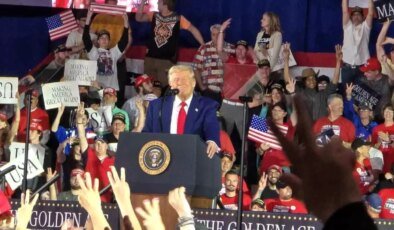 Trump, Başkanlık Görevindeki 100. Gününü Michigan’da Mitingle Kutladı