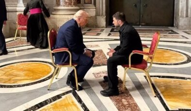 Trump ve Zelenski, Papa’nın cenazesi sırasında bir görüşme gerçekleştirdi