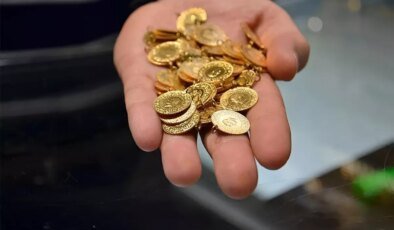Üç adet çeyrek altın bir asgari ücretle yarışıyor